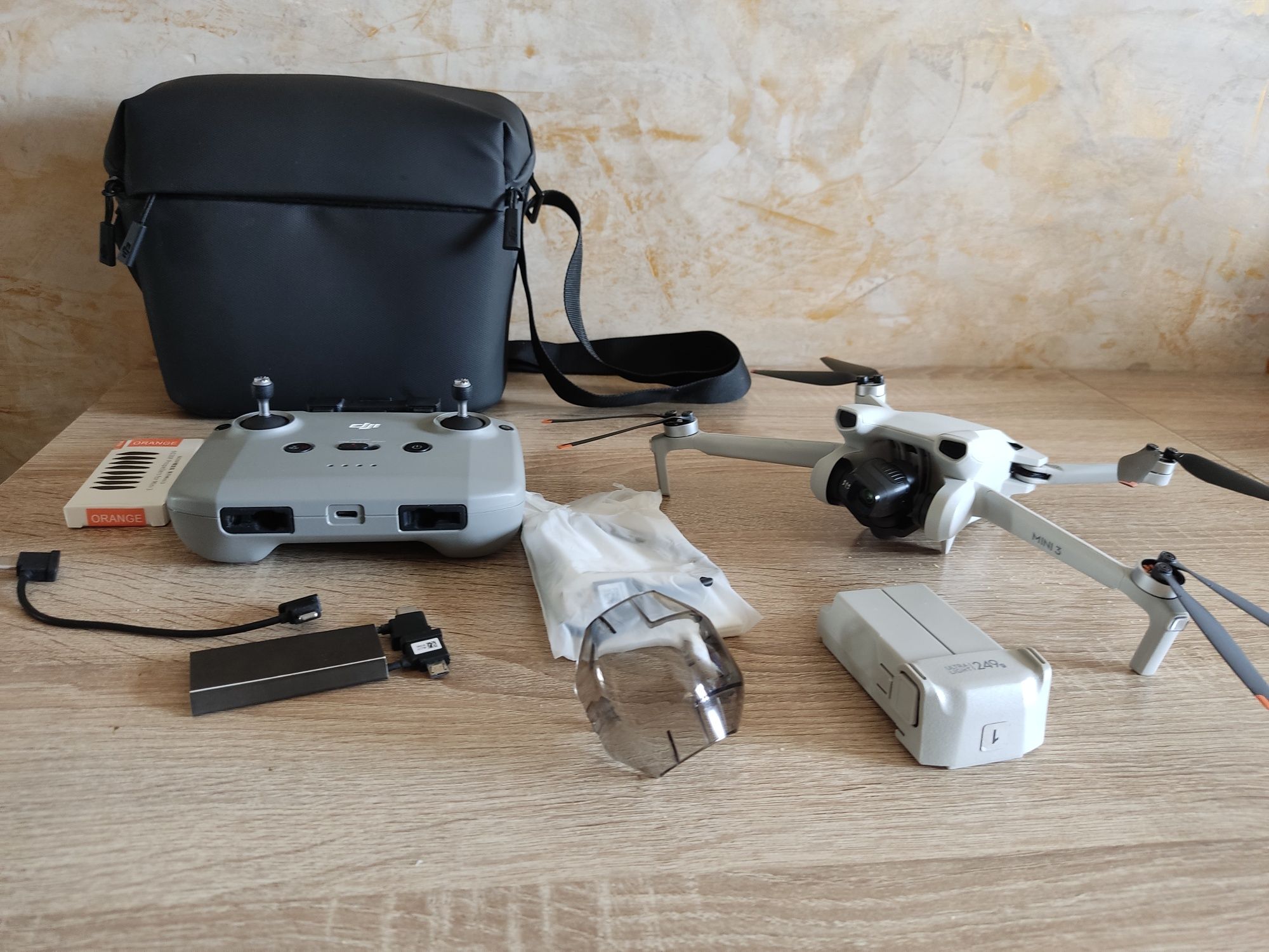 Dji MINI 3,  249g