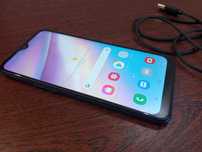 В продаже Samsung A10s