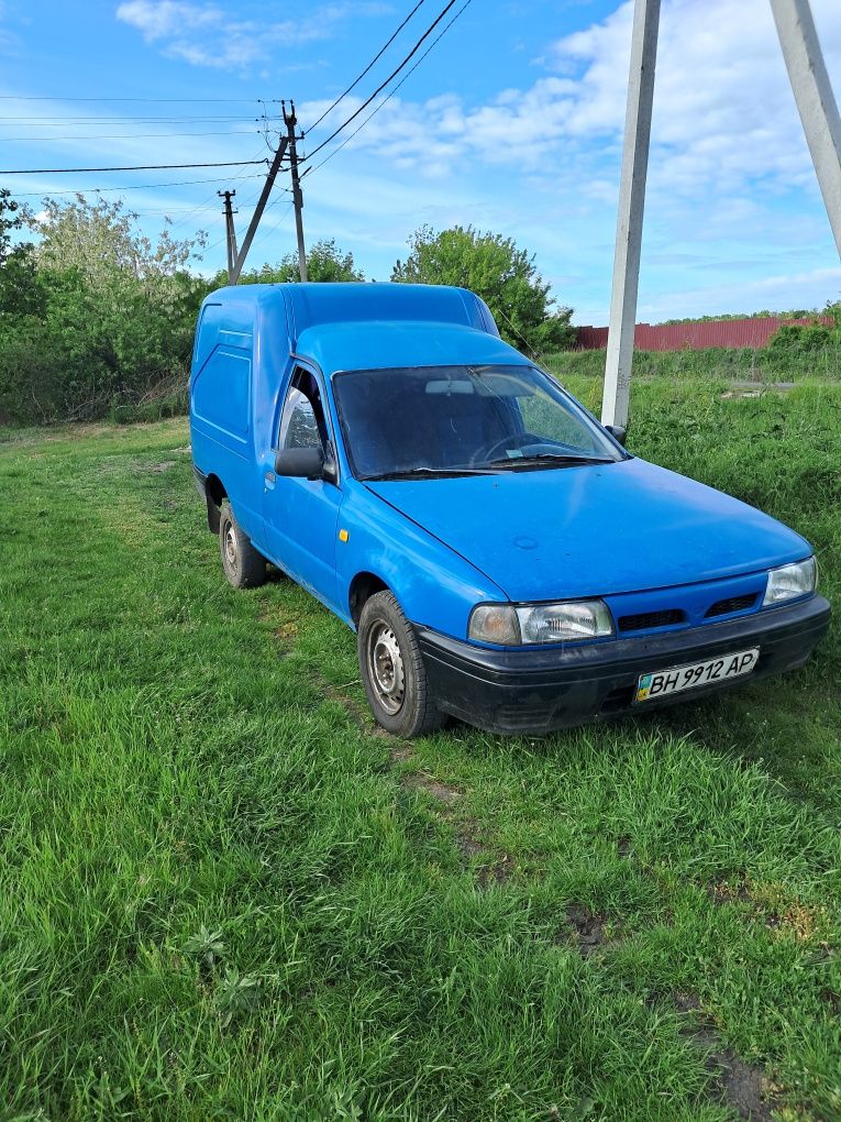 Продам Nissan Sunny 1.7 дизель