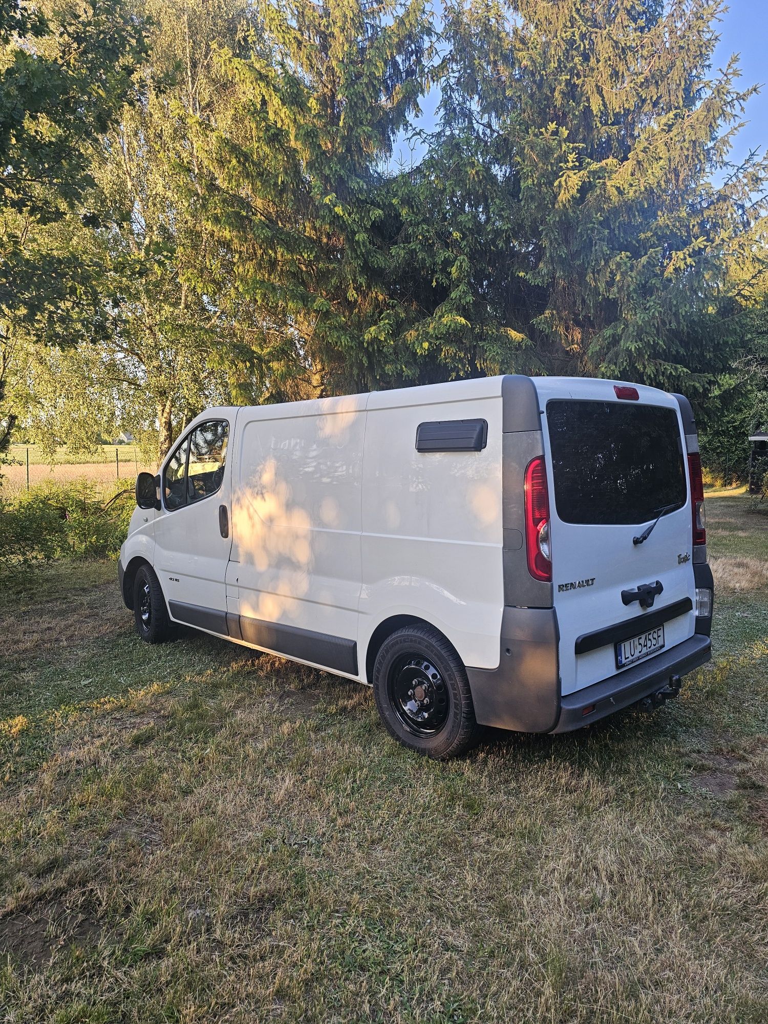 Renault Trafic 2.0 klima 2010r