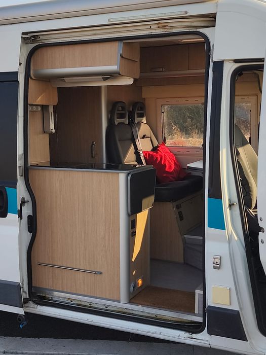 Autocaravana VAN 4 lugares