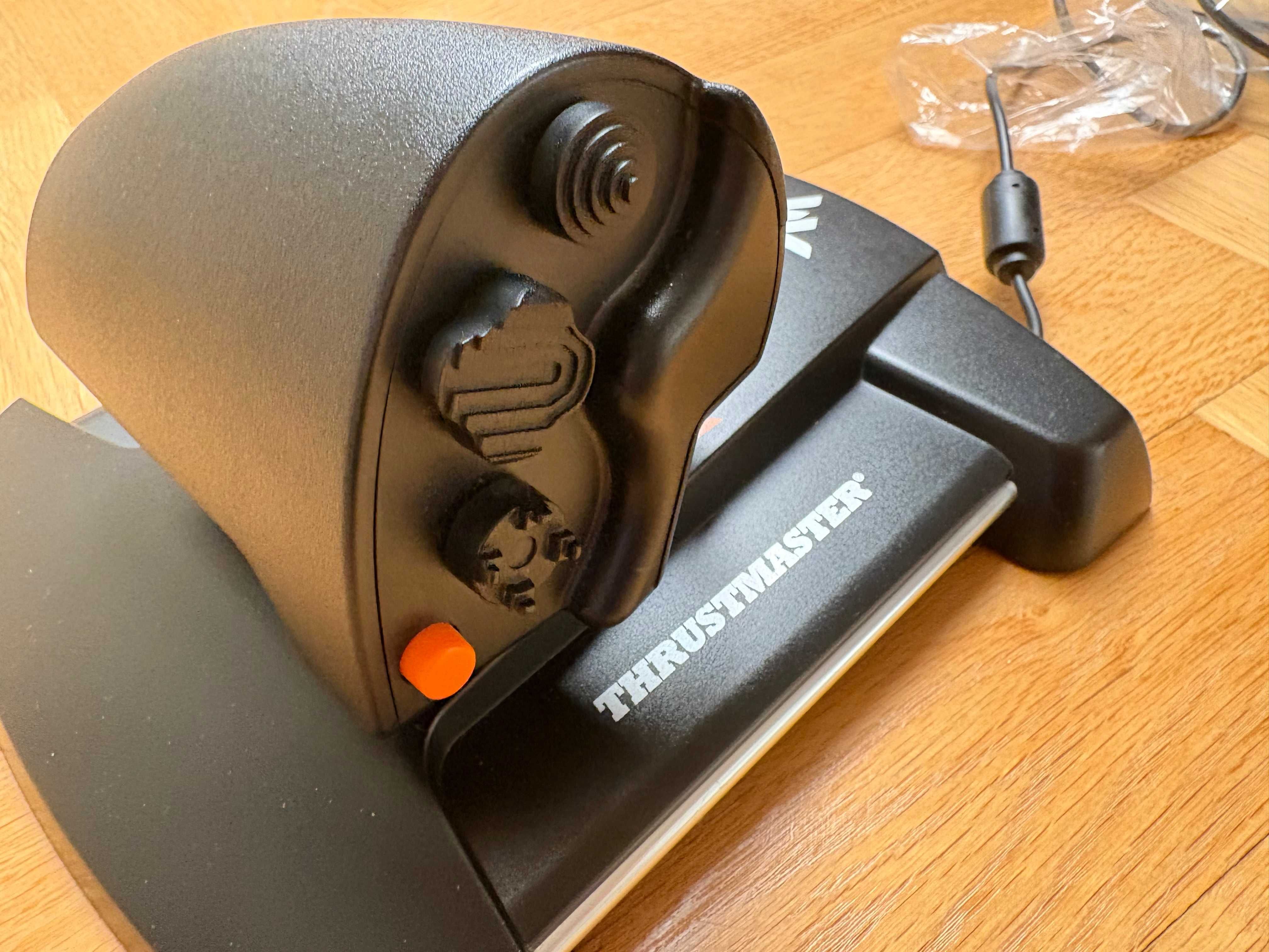 Thrustmaster T.16000M (używane)