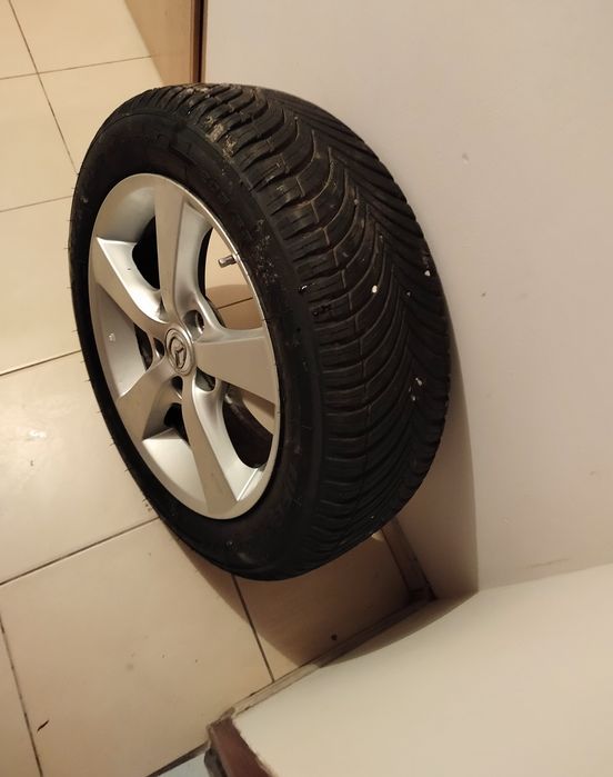 Opony wielosezonowe 16 z alufelgami mazda 3 bk