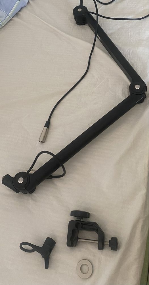 Suporte Microfone - Millenium Ds200 Black