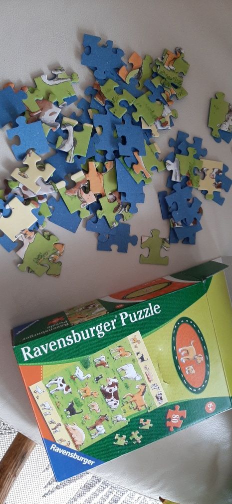 Zestaw zabaw dla przedszkolaka puzzle Ravensburger Casterland Maxi gra