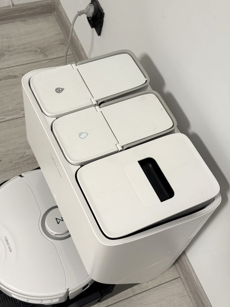 Robot sprzątający Roborock S8 Pro Ultra biały na gwrancji stacja mop