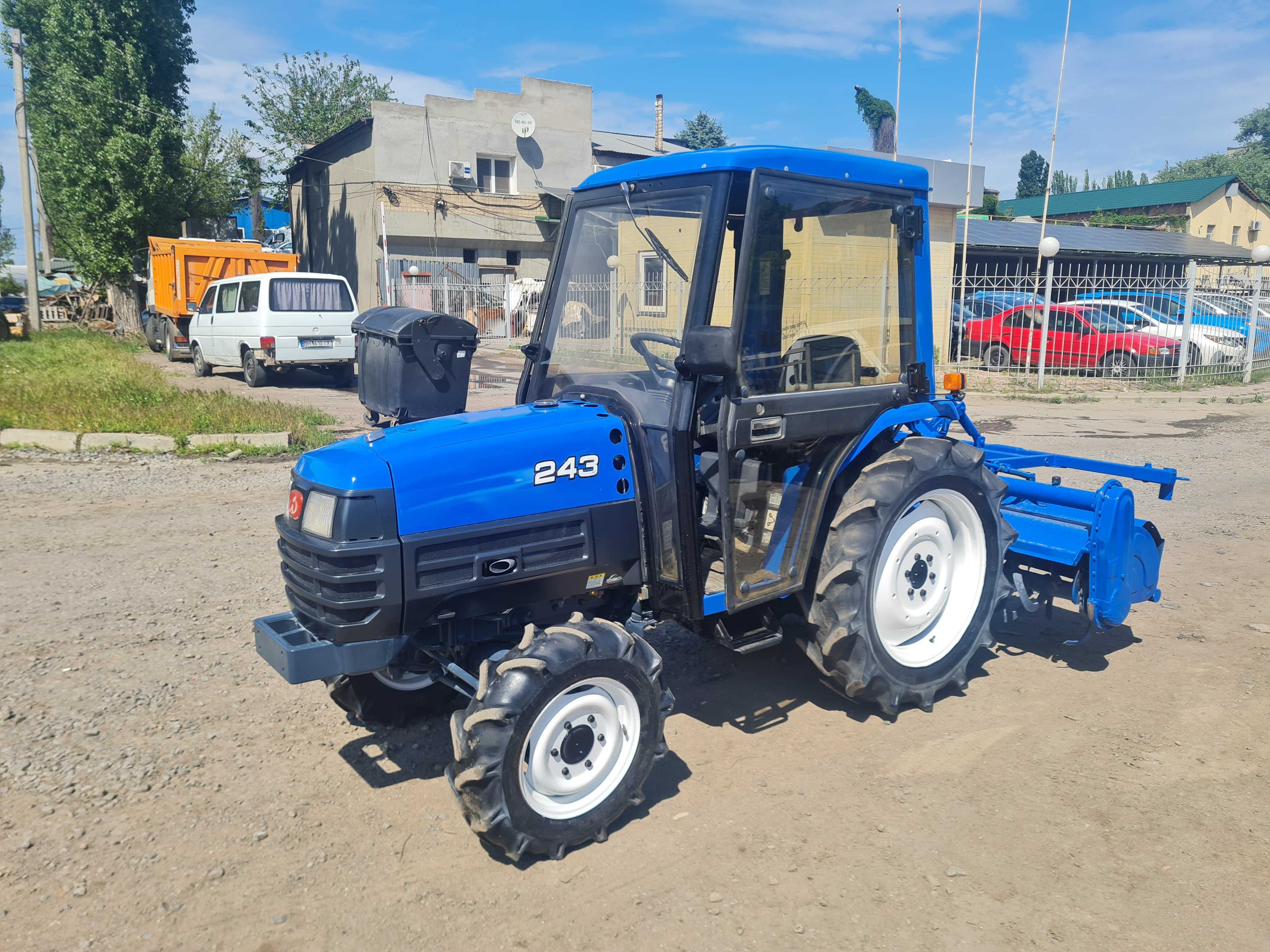 Міні-трактор з кабіною ISEKI TF243F