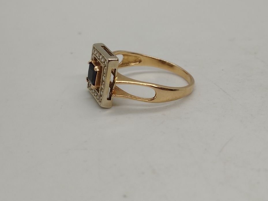 Золотое кольцо 19.2 размер 3.71 грамма