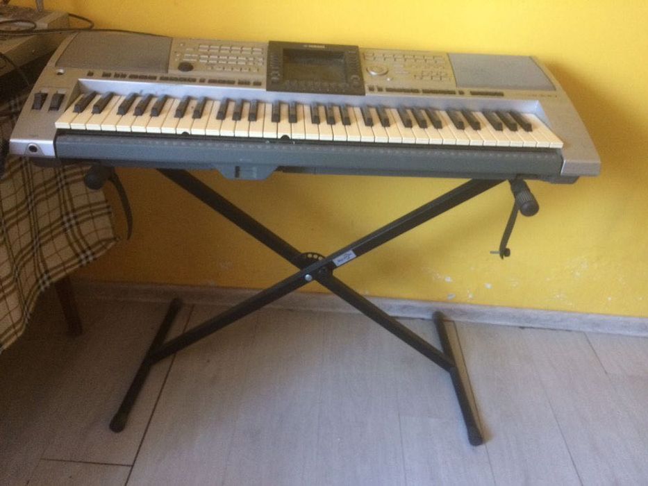 Sprzedam keyboard Yamaha PSR3000