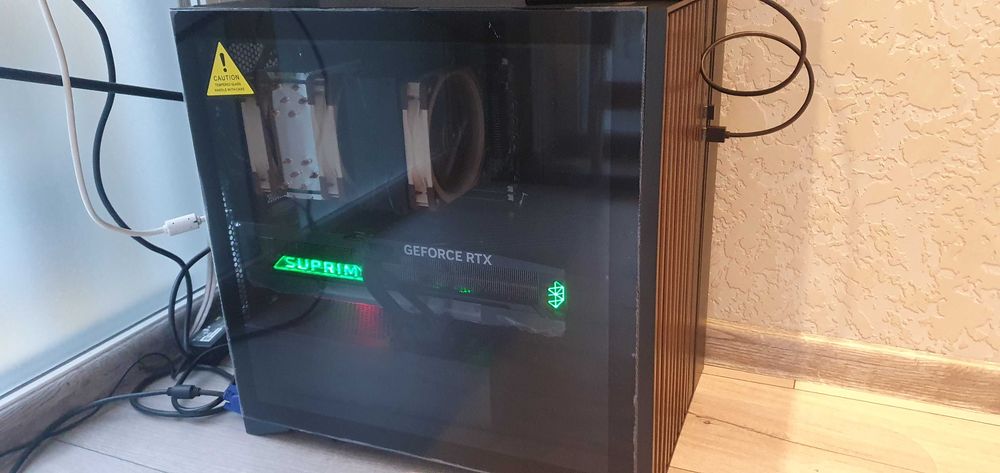 Робоча станція на базі Asus Z10PA-D8, з ЦП, ОЗУ, БП, і новим корпусом