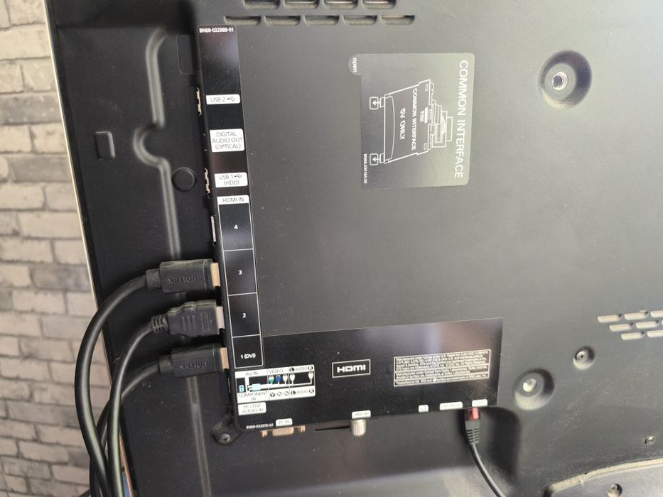 TV Samsung UE32D5000