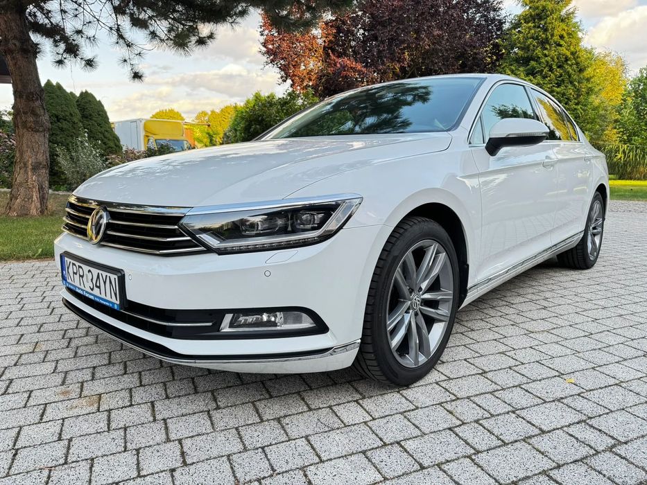 Volkswagen Passat Serwisowany w ASO, Pierwszy właściciel, HighLine, DSG, Matrix Led