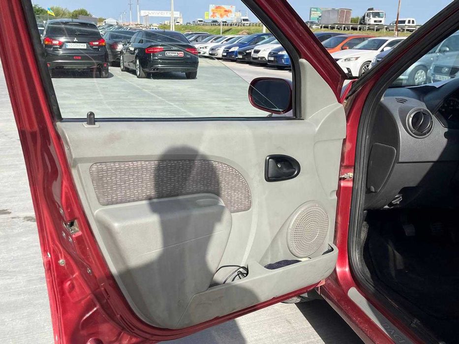 Продам Dacia Logan 2006р. #71445