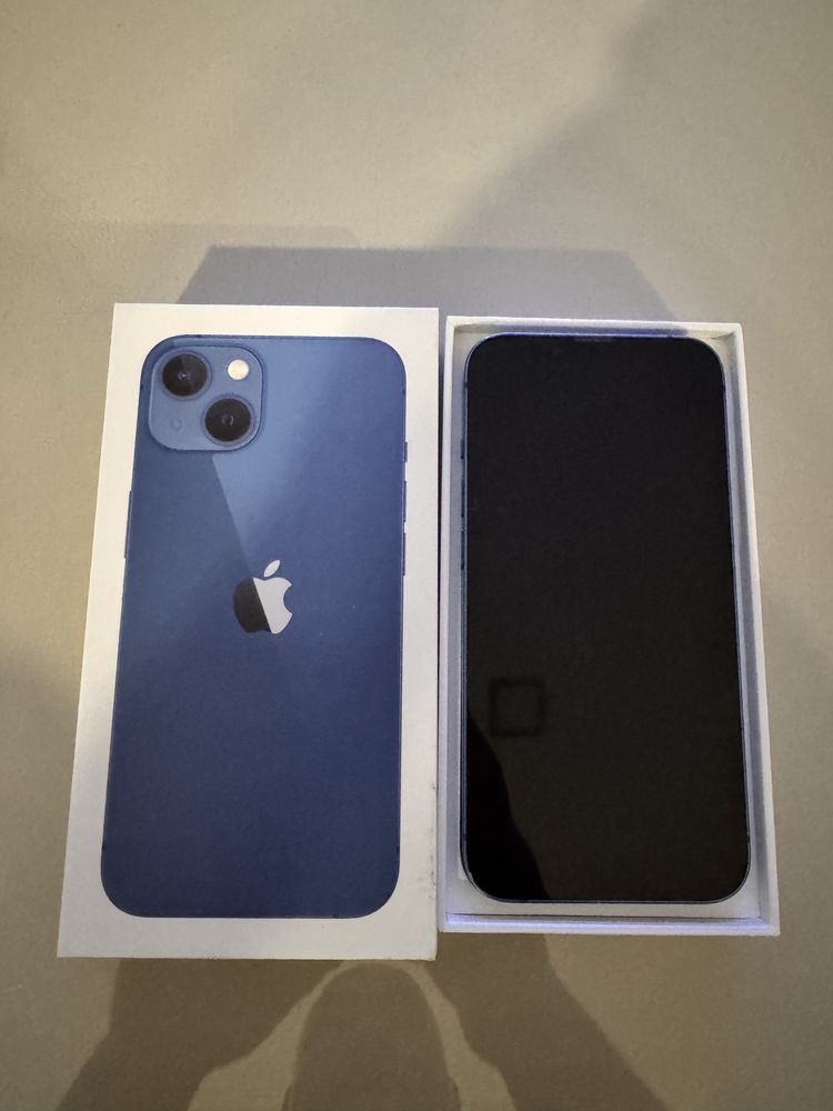 Iphone 13 com vidro partido