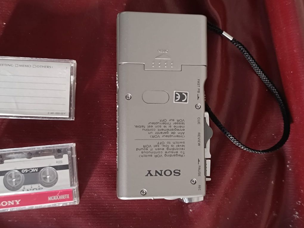 Gravador de voz Sony M-630V + 2 Microcassetes