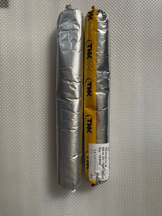 Герметик для будівельних швів Profflex PU40 600 мл