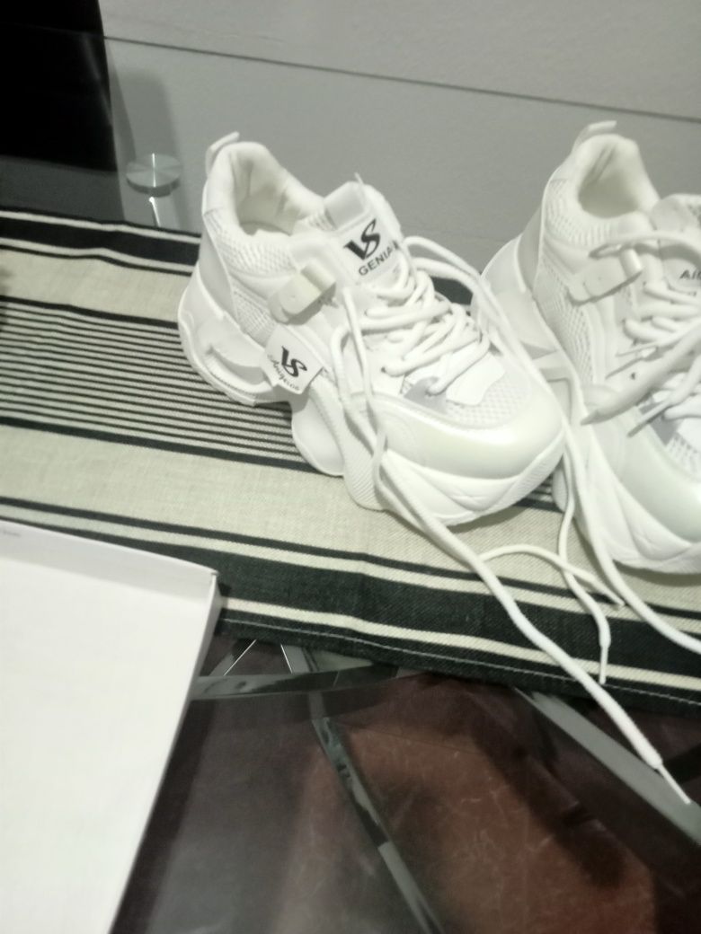 tenis de mulher .