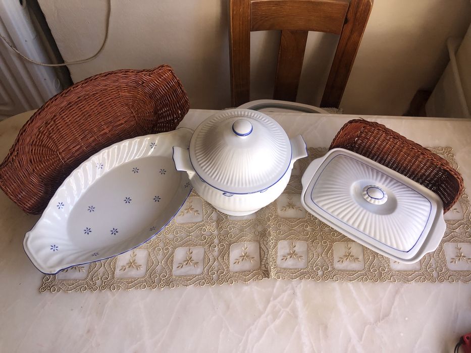 Peças de loiça vidradas