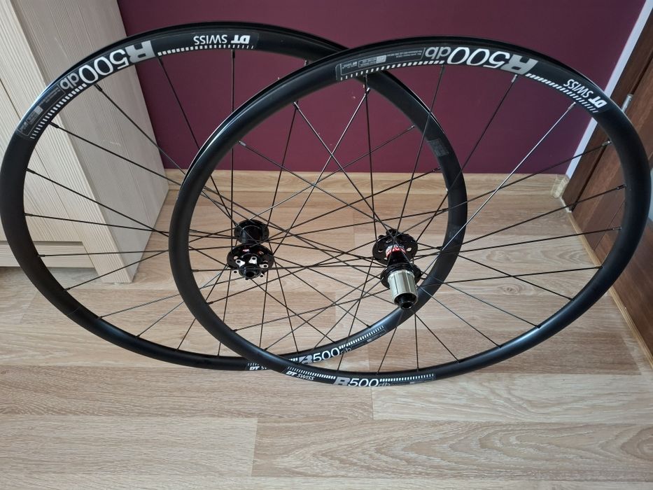 Nowe koła 28 29 dt swiss novatec gravel 1824g maszynowe łożyska