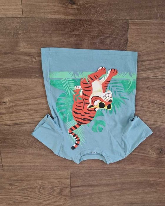 _ C&A _ koszulka t-shirt bluzeczka z tygrysem 122 cm
