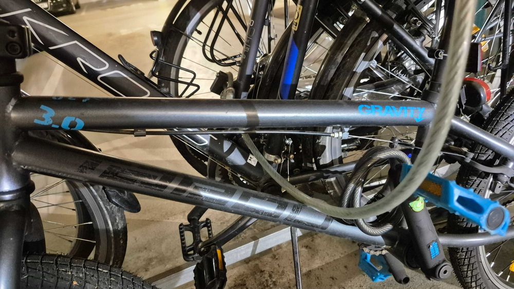 Rower BMX TABOU Gravity 3.0 Black steel blue dziecięcy młodzieżowy 20"