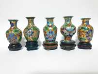 Conjunto de 5 jarrinhas asiáticas vintage em cloisonné