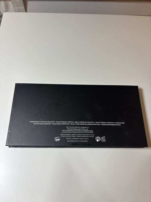 Morphe lunarious eyeshadow palette