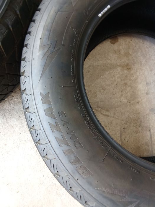 Opony Zima Bridgestone 265/60R18 2szt