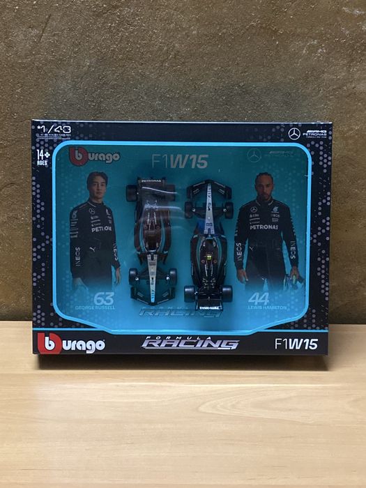Pack Collection Fórmula 1 Mercedes AMG F1W15 1:43 Bburago