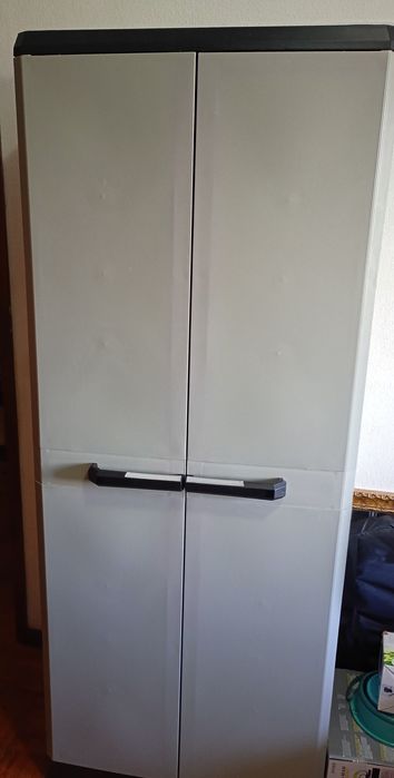 Armário alto PVC Leroy