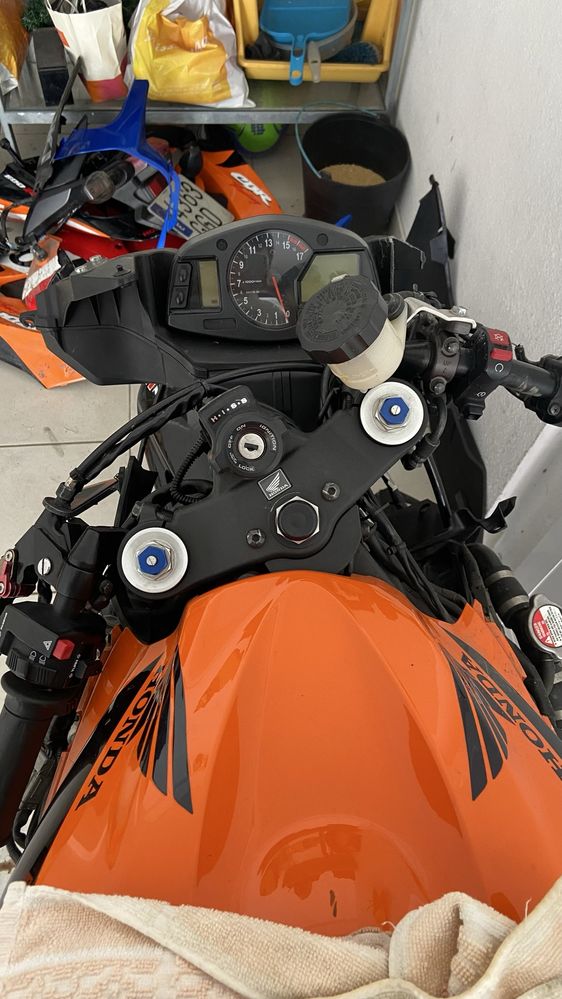 Honda CBR 600 RR 2008 – ACIDENTADA