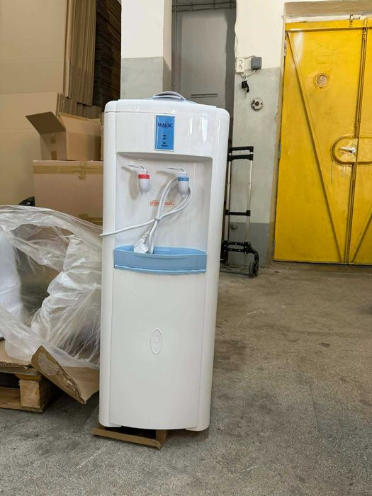 Dozownik wody YR-06C – podgrzewanie i woda zimna / nowy