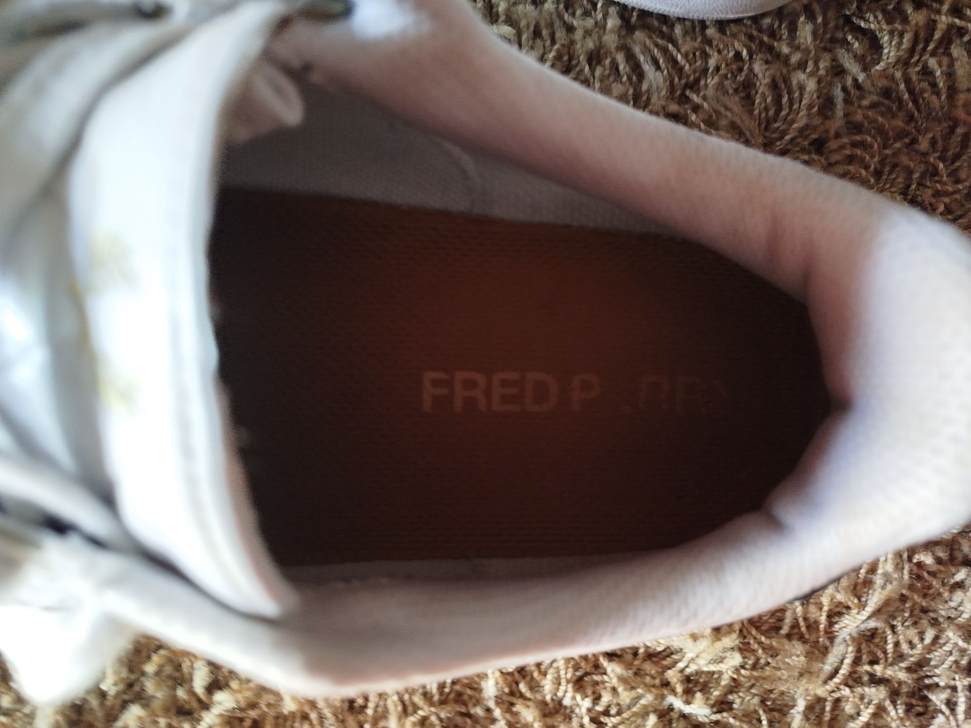 Tênis Fred Perry 41