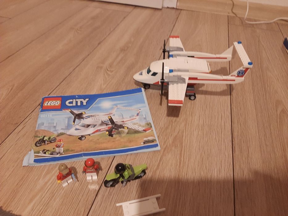 Lego 60116 samolot ratowniczy