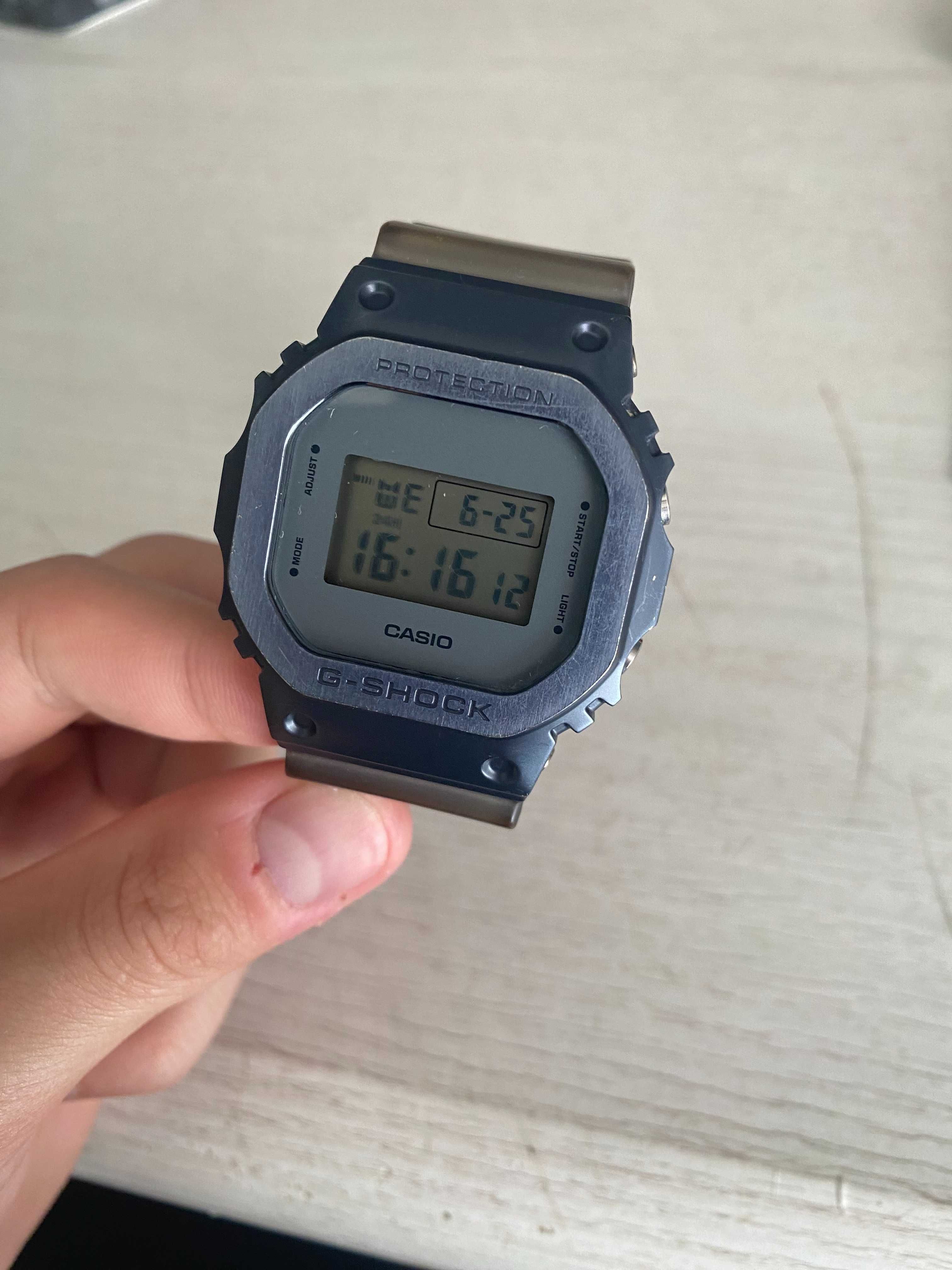 zegarek G-SHOCK GM-5600MF-2ER