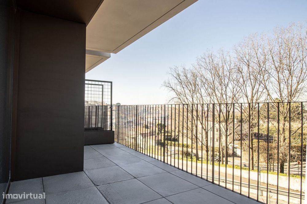 Apartamento T4 Duplex aos Jardins da Arrábida