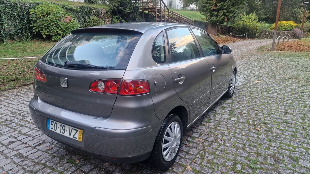 Seat ibiza 1.2 12V 70Cv gasolina
Ano 2004/01 Nacional