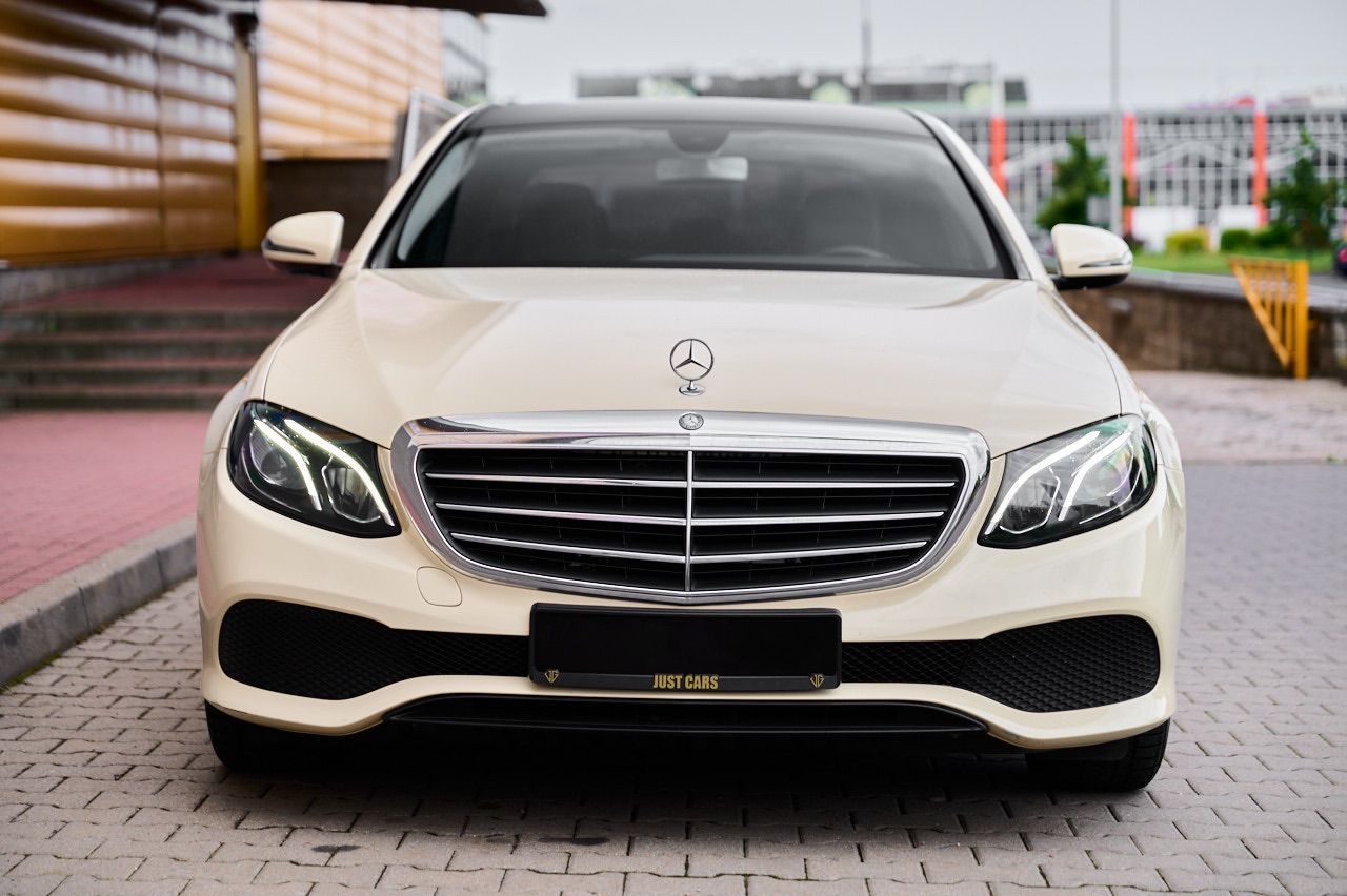 Mercedes-Benz Klasa E W213 E200d 150PS / Skóra / MULTIBEAM LED / Zarej w Polsce