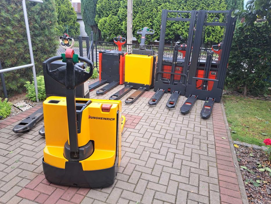 Wózek paletowy, paleciak elektryczny niemieckiej firmy JUNGHEINRICH: