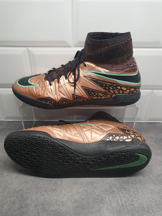 Profesjonalne Elite halówki Nike HypervenomX Proximo IC 42,5