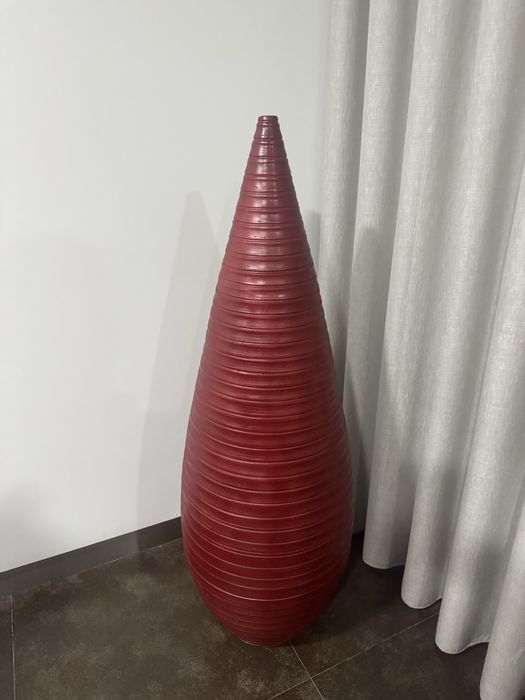 Vaso grande vermelho
