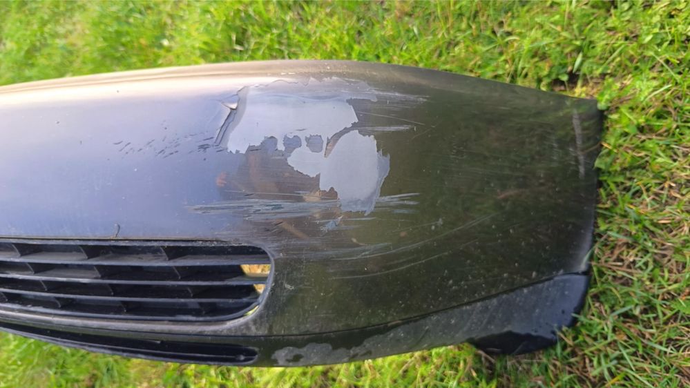 AUDI A6 C4 zderzka przód przedni dokładka kratka oryginalny