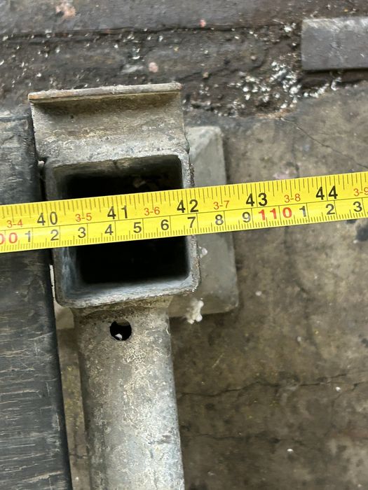 Stojak na szyby metalowy solidny Plikington