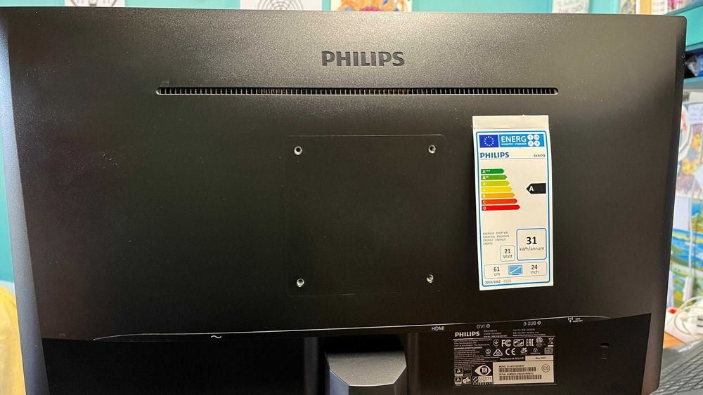Monitor Philips 243V7Q – Como Novo, 24” Full HD