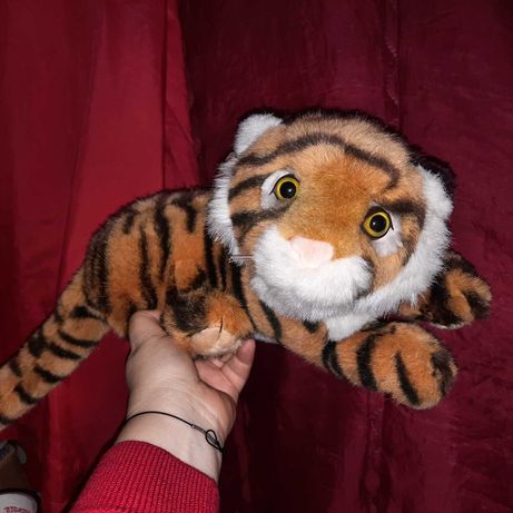 игрушка тигр рыжий крупненький фирменные плюш