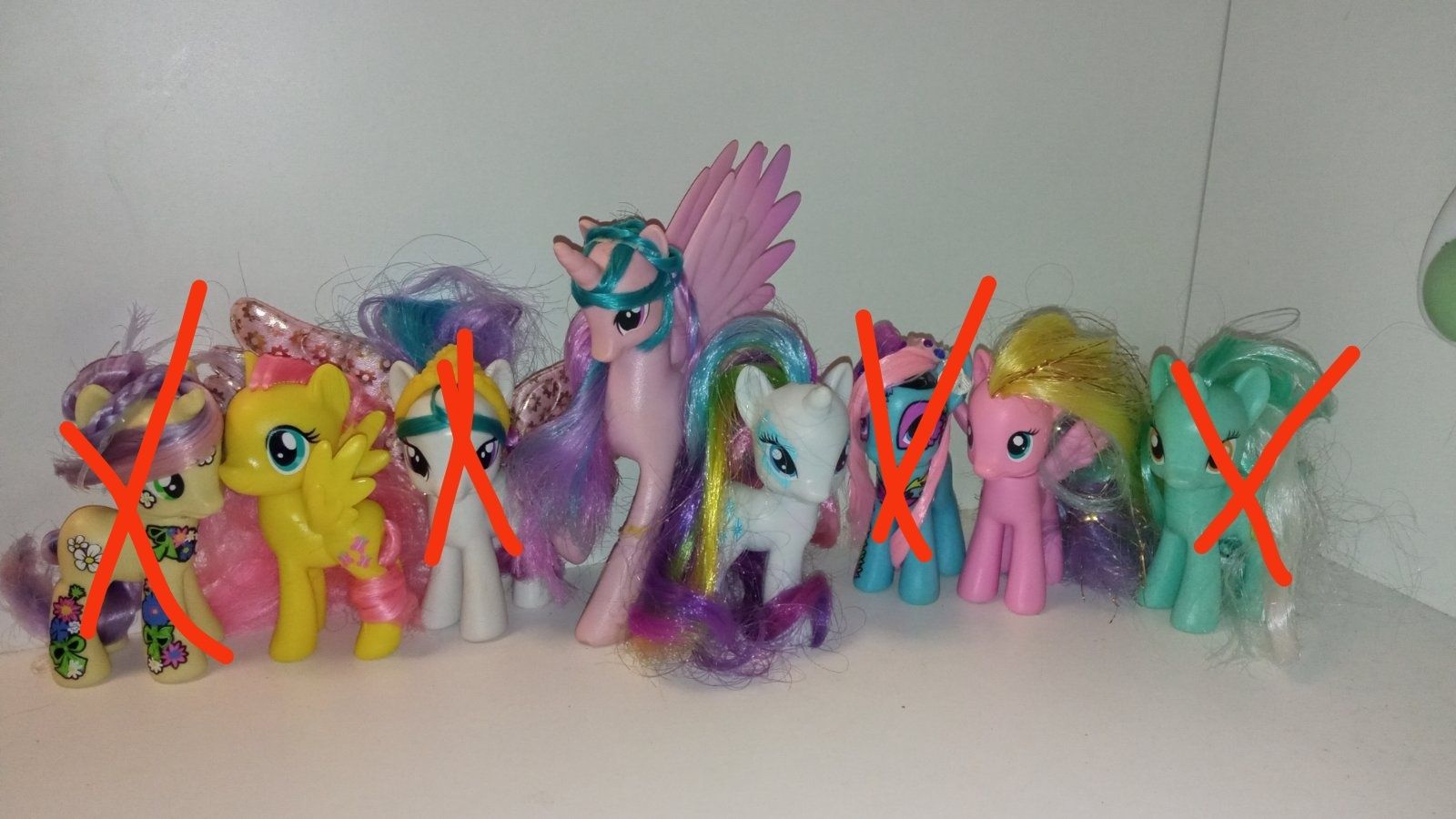 My little pony поні
Лаванда 400
Флаттершай 180
Селестія маленька 45