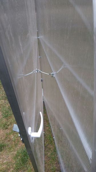 Szklarnia z poliwęglanu Tunel 2,4x2-12m profile 20x20 POLIWĘGLAN 3-6mm