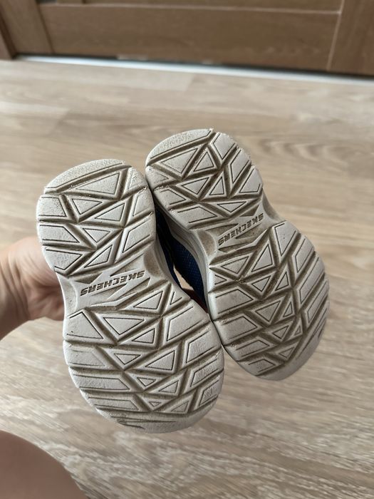 Кросівки skechers