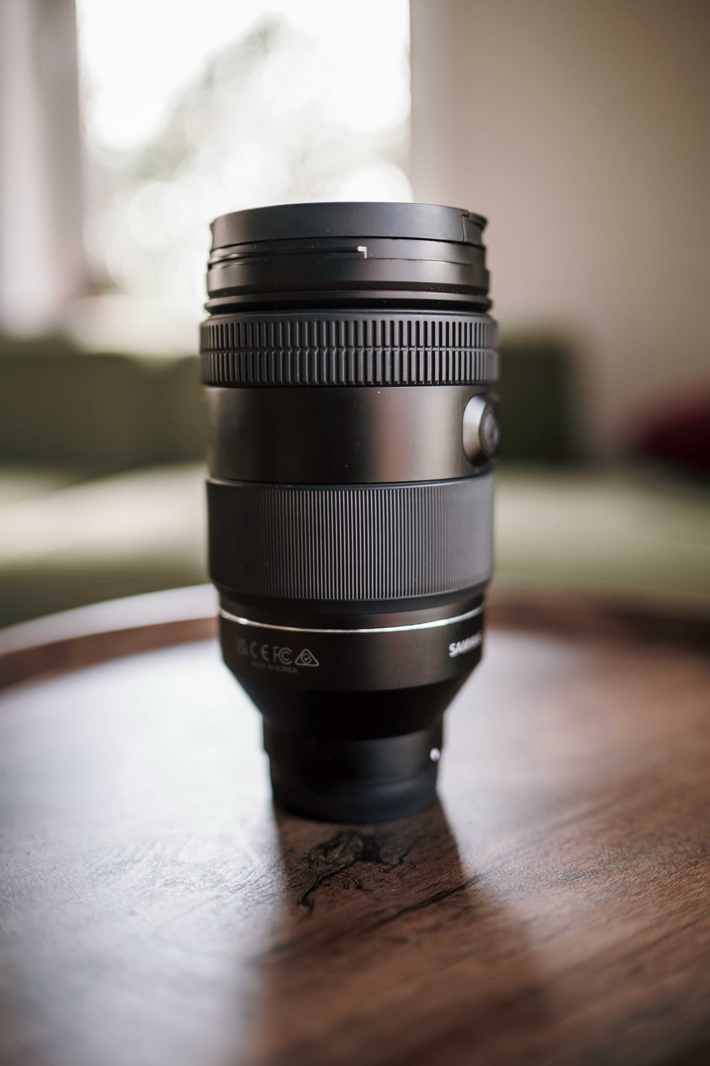 Samyang 35-150 f2-f2.8 super stan ! Sony FE