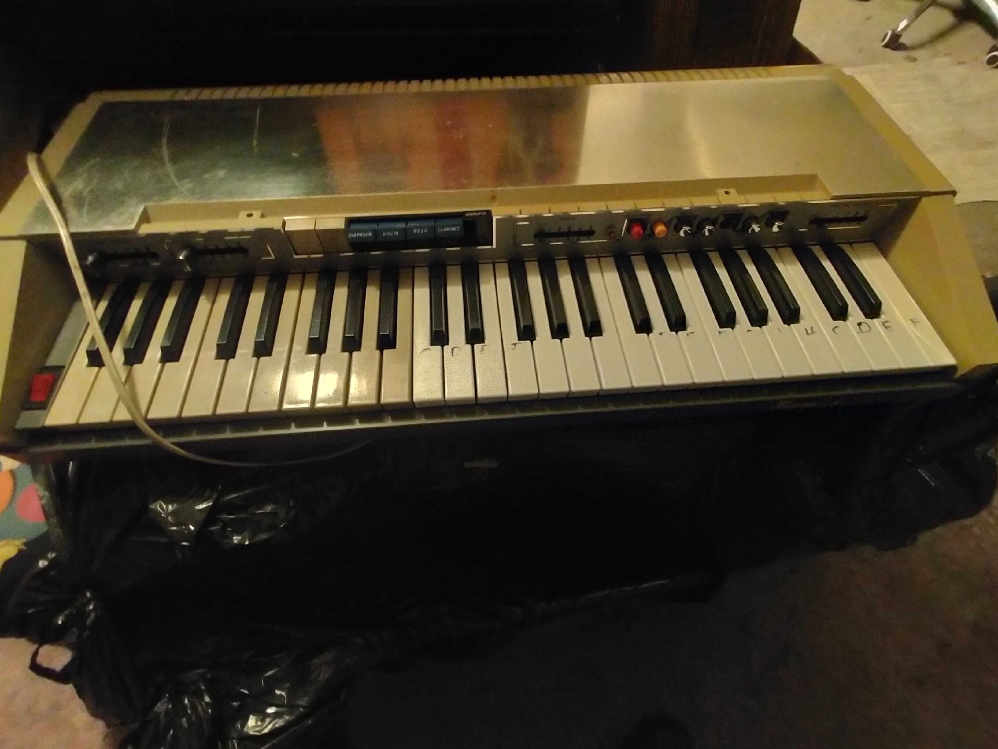 Organy Orla rubby i bontempi unikat dwa instrumenty za 300